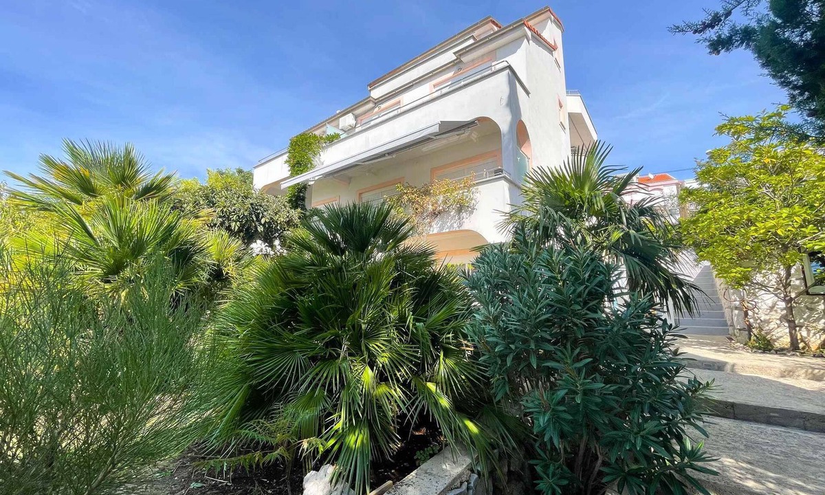 Dramalj Apartment | Holiday apartment with sea view and air conditioning