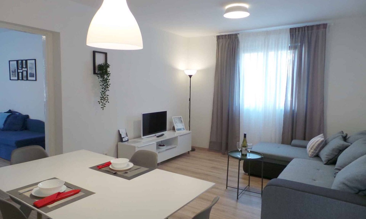 Malinska-Dubasnica Apartment | Holiday apartment with internet access