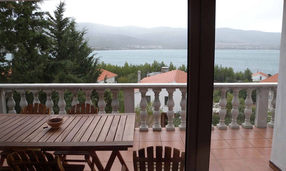 Pridraga Apartment | Holiday apartment with air conditioning and sea view