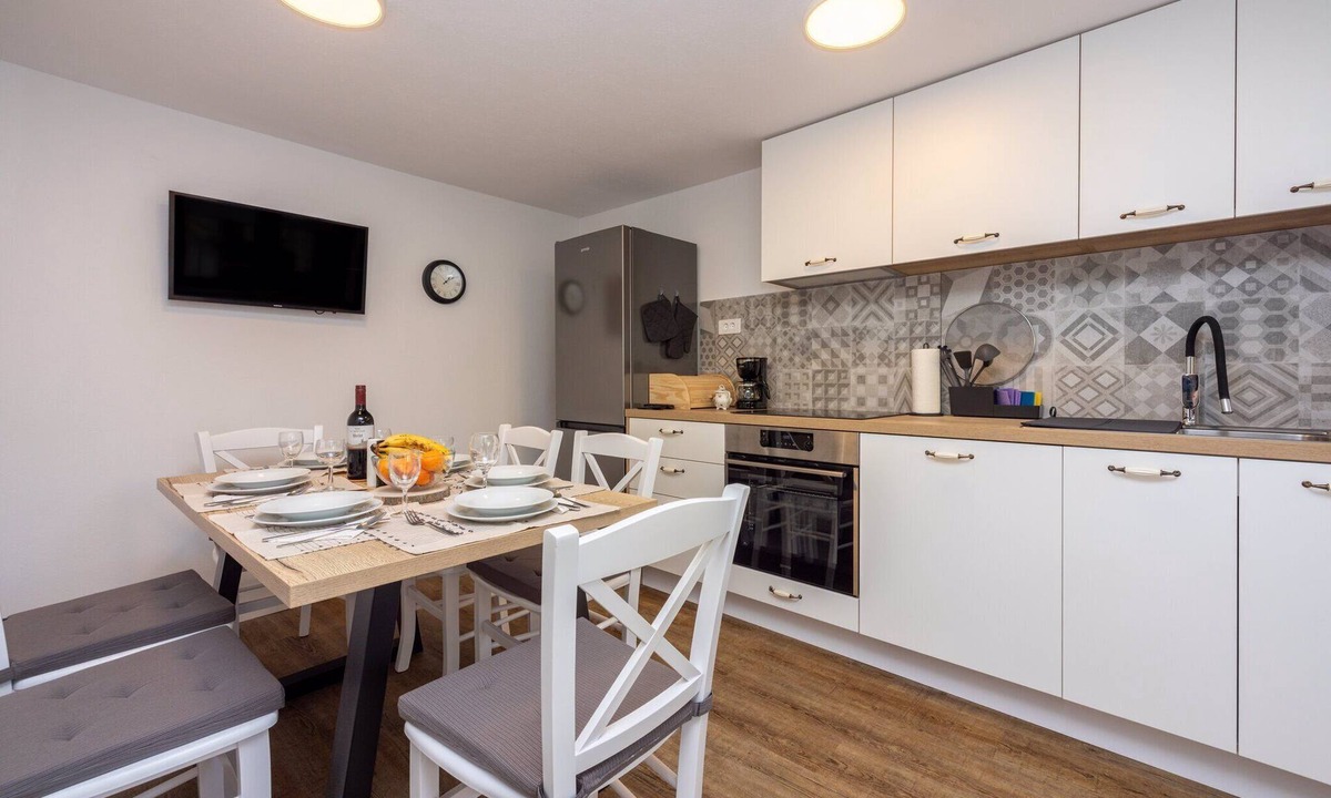 Selce Apartment | Holiday apartment with terrace