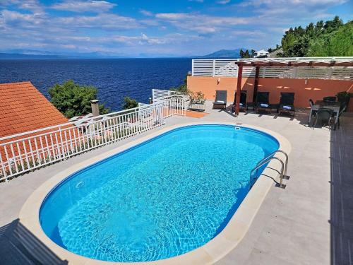 Prigradica House | Holiday Home Damjanović by Interhome