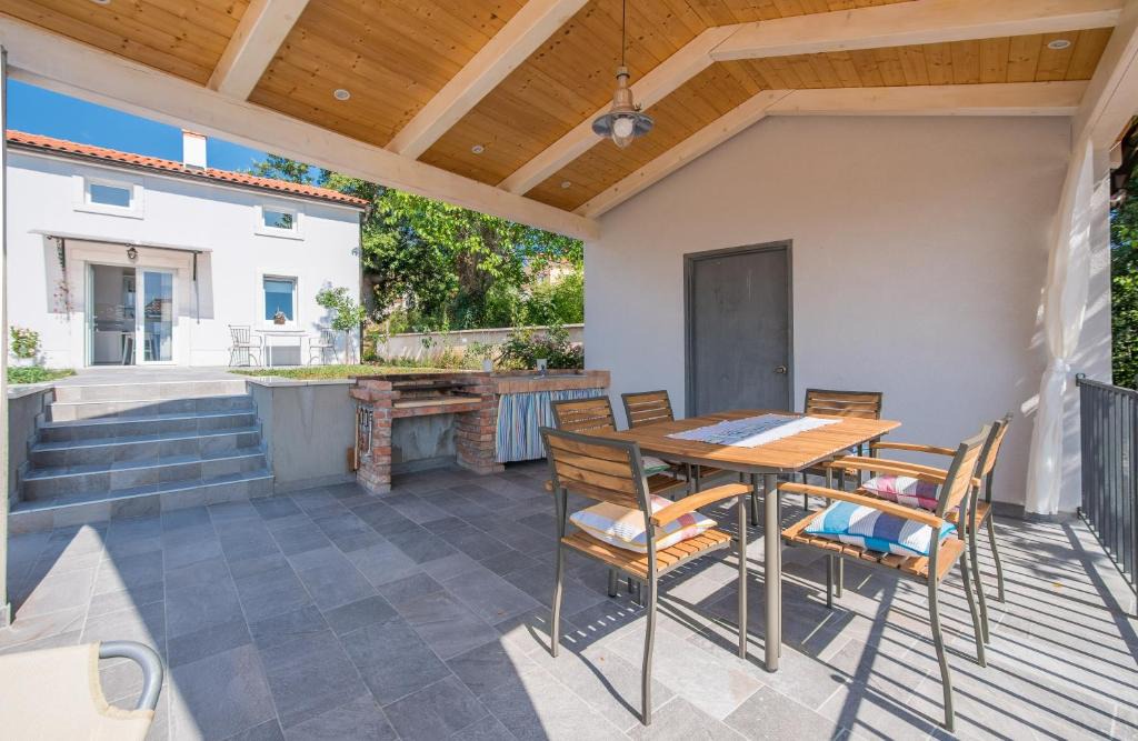 Milohnici House | Holiday Home Frankica