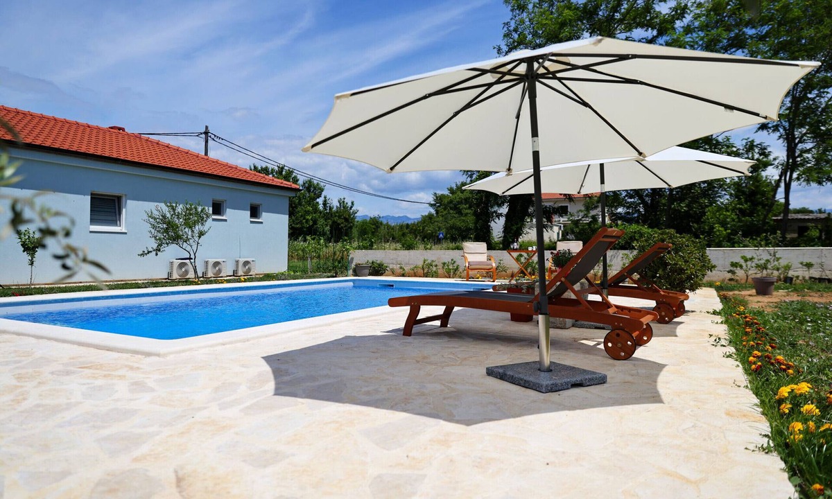 Vrsi House | Holiday Home Pomalo with Pool