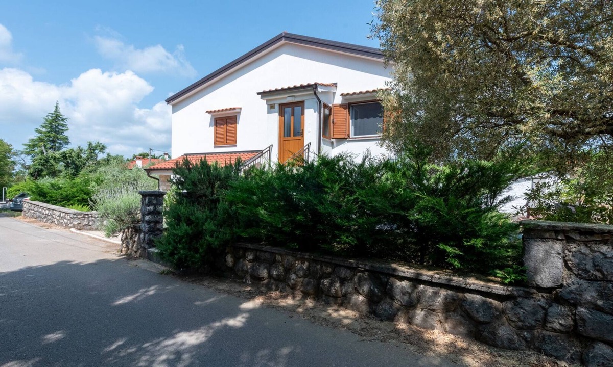 Kras Villa | Holiday home Rožica by Villas Guide