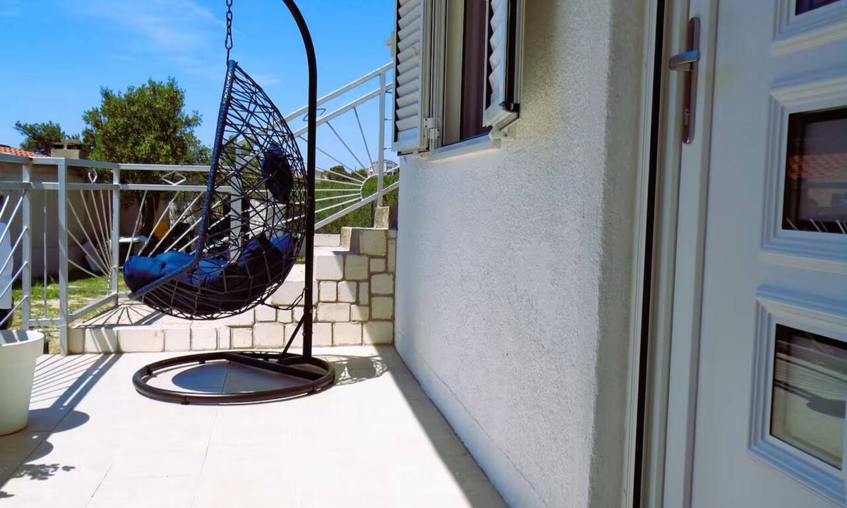 Grebastica House | Holiday Home Sunny Retreat