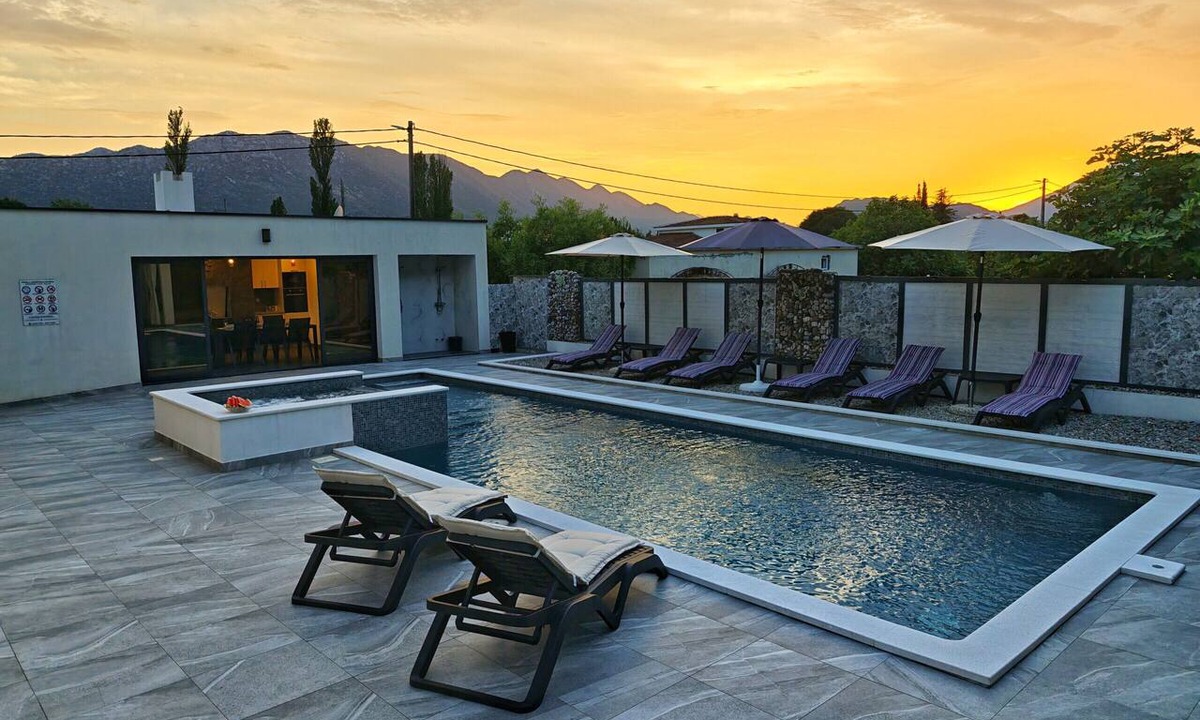 Veliki Prolog House | Holiday Home Valley Breeze
