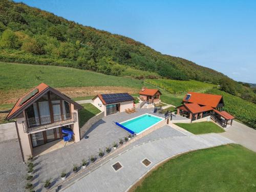 Kalnik House | Holiday Home Vila Breg by Interhome