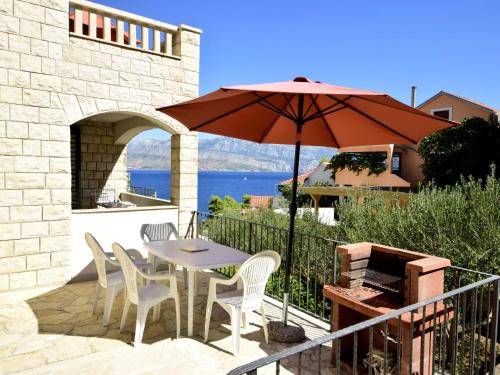 Postira House | Holiday Home Villa Bay View by Interhome