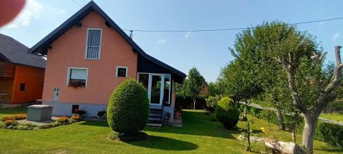 Saborsko House | Holiday Home Vuković Plitvice Mountain Retreat