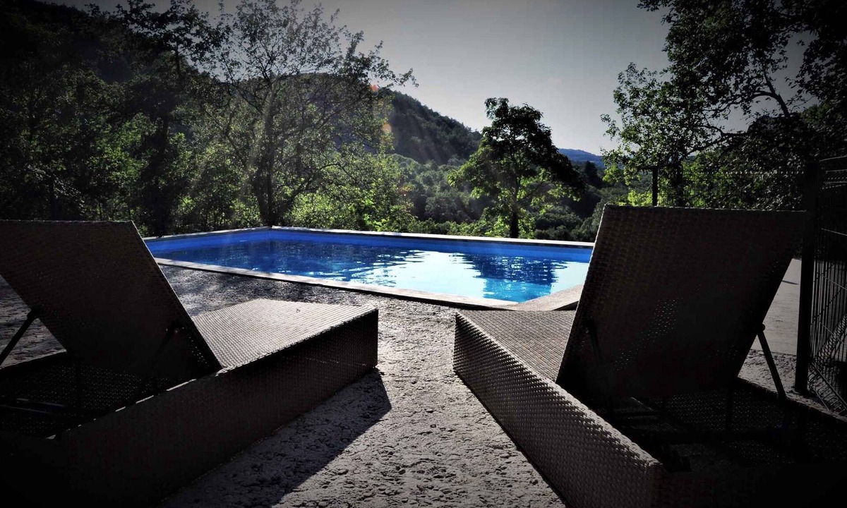Kotli House | Holiday home with pool and barbecue facilities