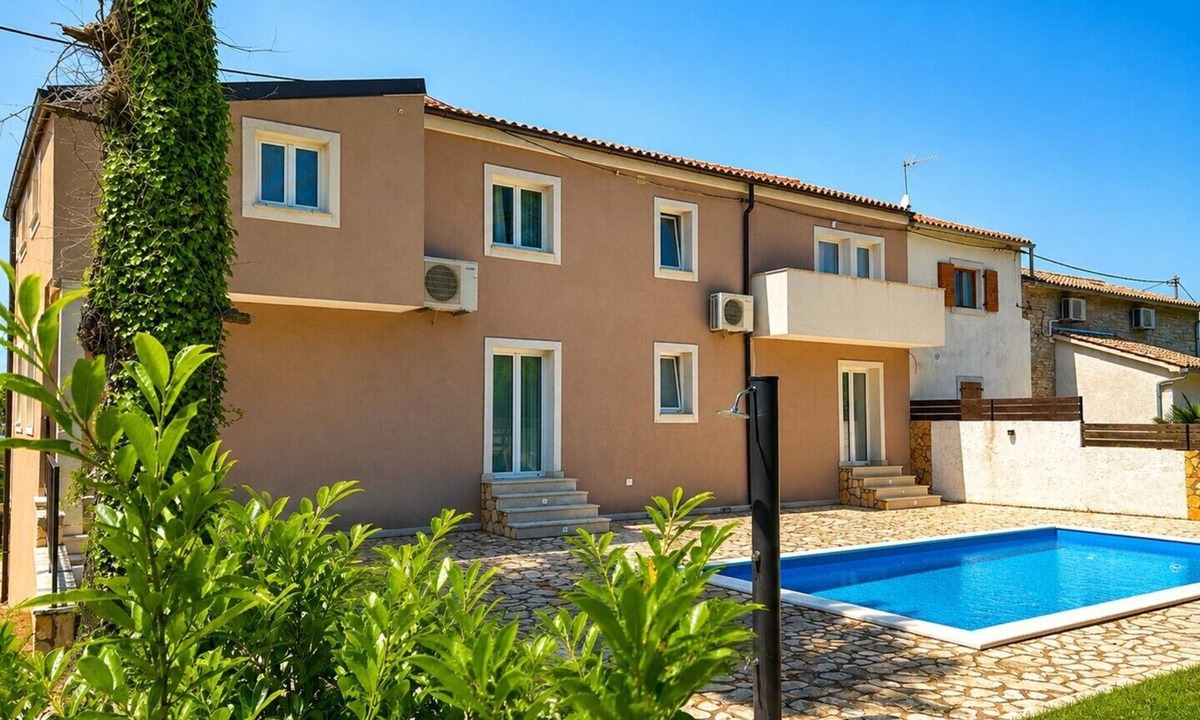 Smoljanci House | Holiday Home with Private Pool, Istria (Up to 10 Guests, Pet Friendly)