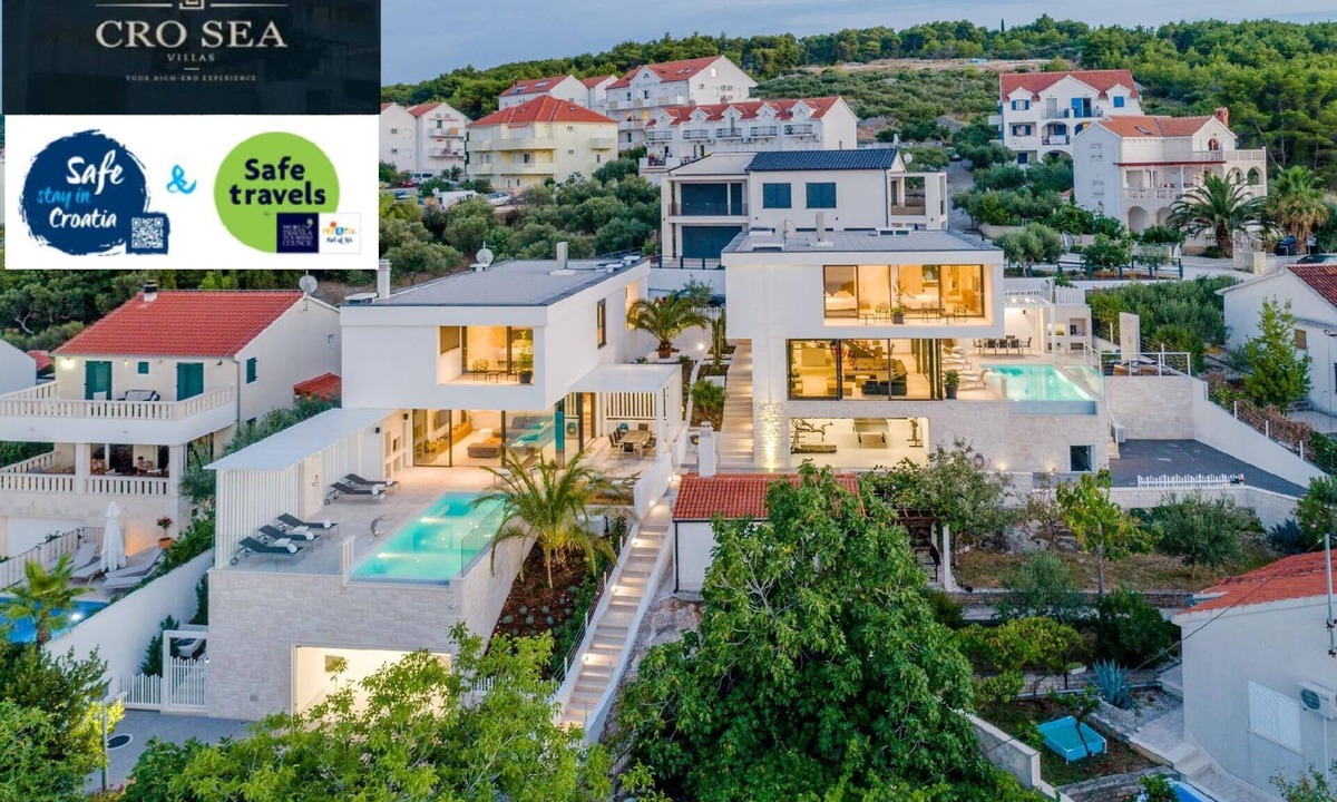 Sutivan House | Holiday House in Sutivan with Private Parking and Direct View
