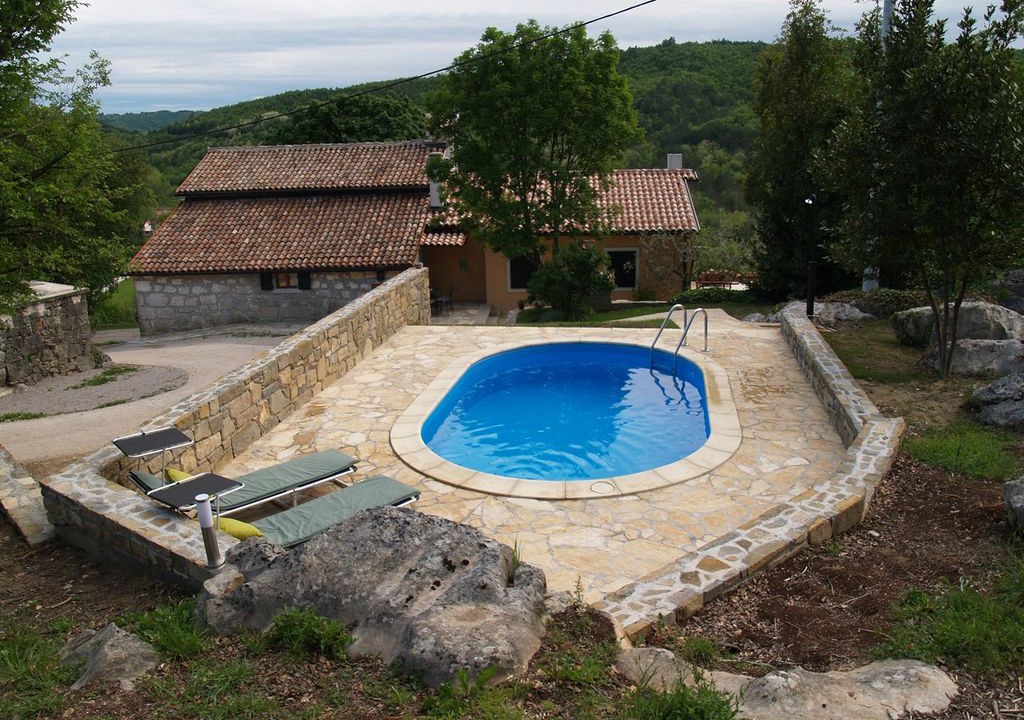 Grabri House | Holiday house Kapitani
