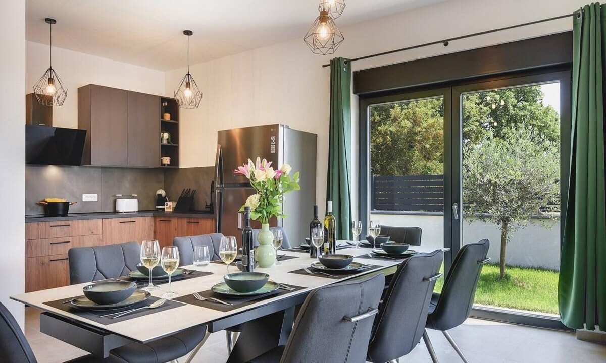 Jadreski House | Holiday house Pula for 1 - 8 persons with 3 bedrooms - Holiday home