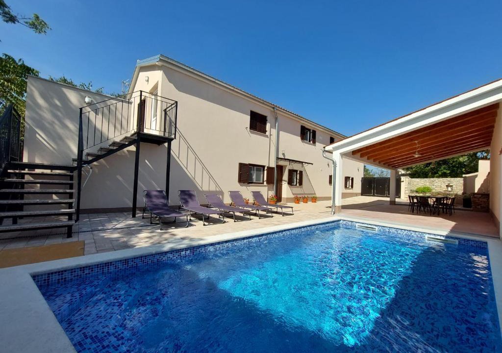 Rezanci Apartment | Holiday House Teza