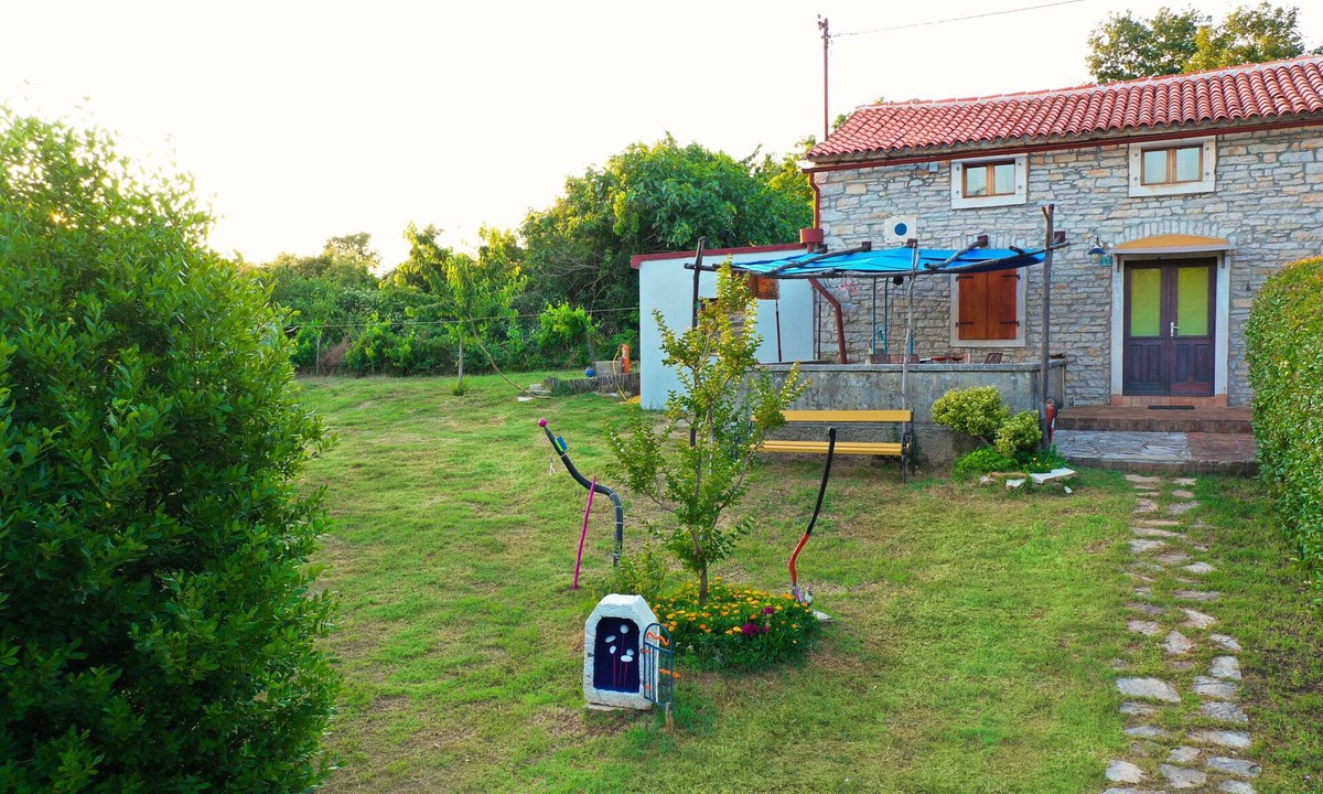 Petehi House | House 1974/26420 (Istria - Rajki), 15000m from the beach