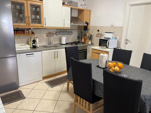 Brela Apartment | House Bartulović
