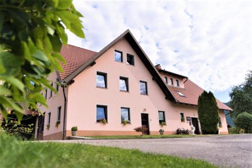 Idrija House | Kmetija Podobnik
