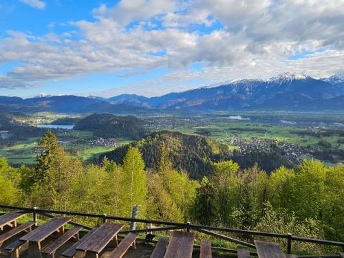 Bled Hotel | Koča na Taležu