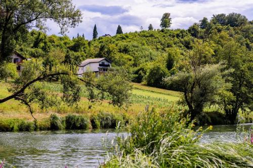 Barilovic House | Korana River Retreat with Sauna & Jacuzzi and View by Destination GREEN Croatia