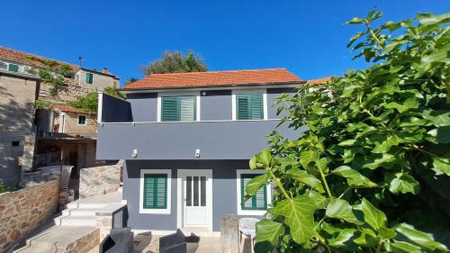 Vrisnik House | Kuća za odmor Dobrila