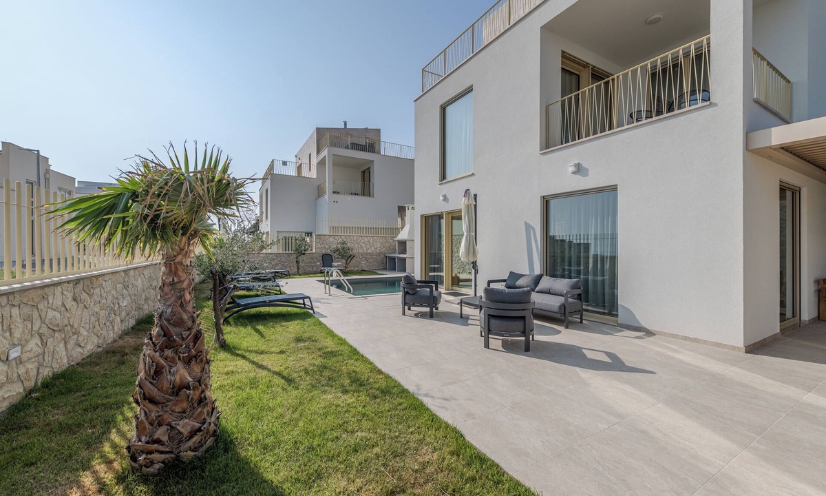 Zelenka Villa | LCT Villa Ana - Stunning 4-bedroom villa with pool, in Makarska