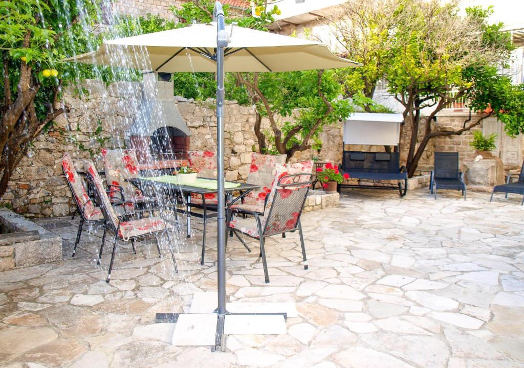 Postira Apartment | Lemon Tree
