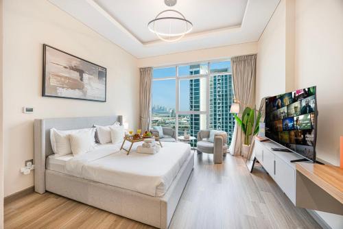 Jadaf Apartment | Livin' Holidays -Studio - Azizi Magnificent Studio