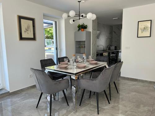 Siska District Apartment | Ljubljana Stay for families and groups