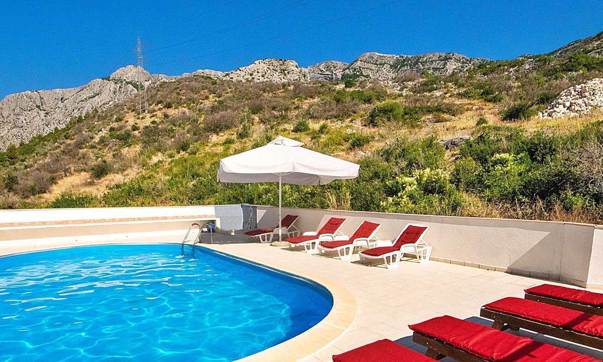 Stankovici Apartment | Lovely apartment for 4 people with pool, A/C, WIFI and terrace
