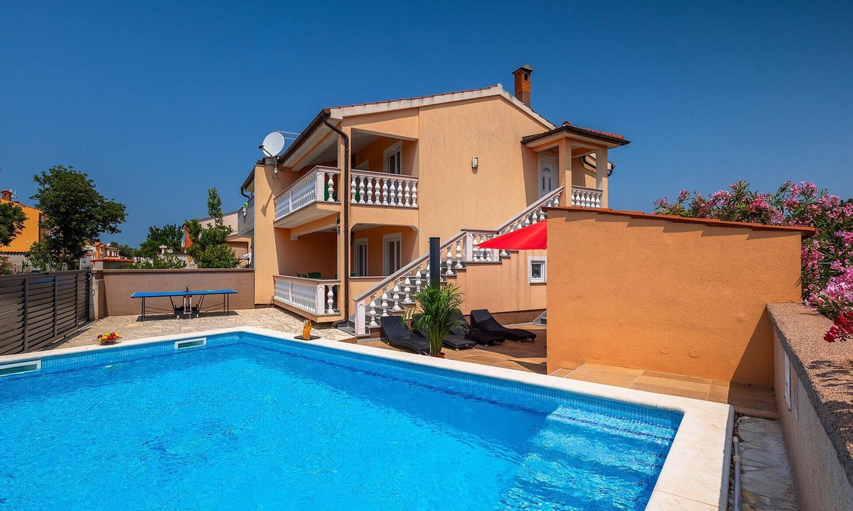 Barbariga House | Lovely home in Betiga