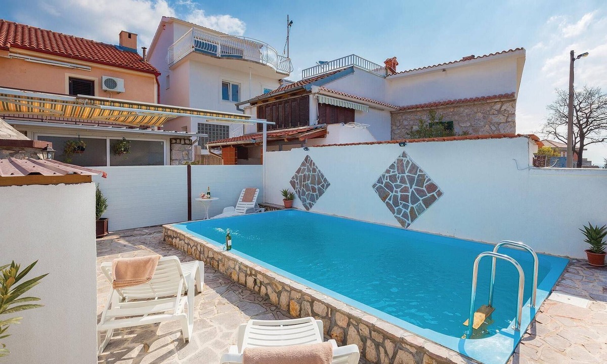 Jadranovo House | Lovely home in Jadranovo