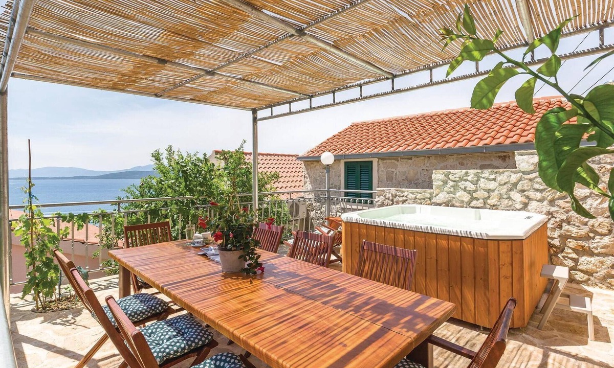 Igrane House | Lovely home in Podgora with house sea view