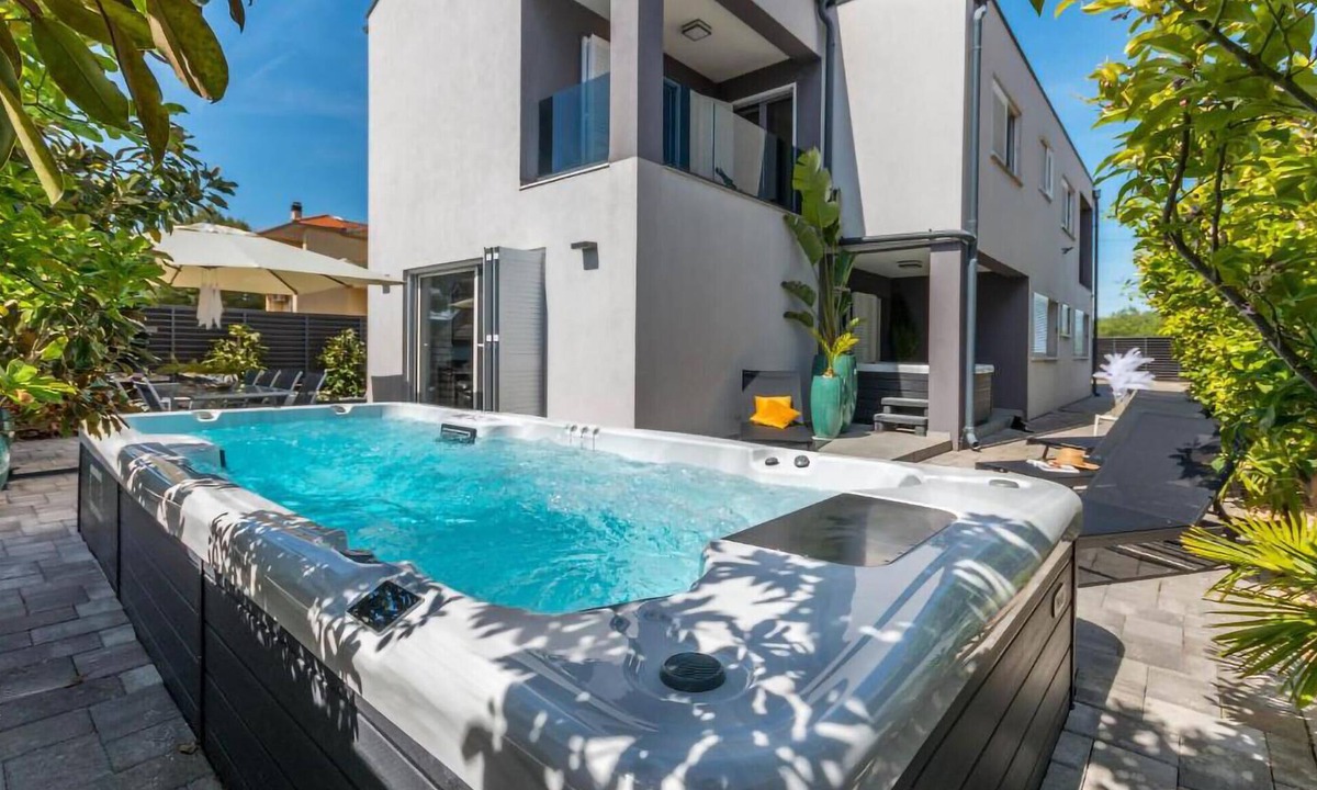 Biograd na Moru House | Luxurious home in Biograd