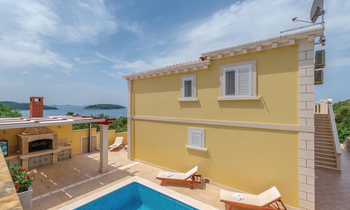 Prizba House | Luxurious home in Blato