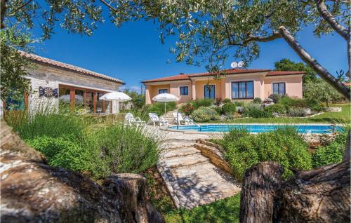 Kastel House | Luxurious Home In Buje
