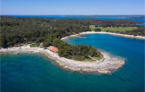 Fazana House | Luxurious Home In Fazana With House Sea View