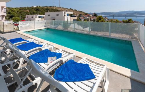 Komarna House | Luxurious Home In Komarna