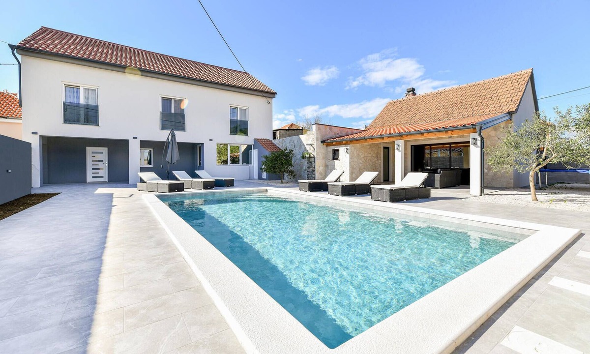 Skabrnja House | Luxurious home in Prkos