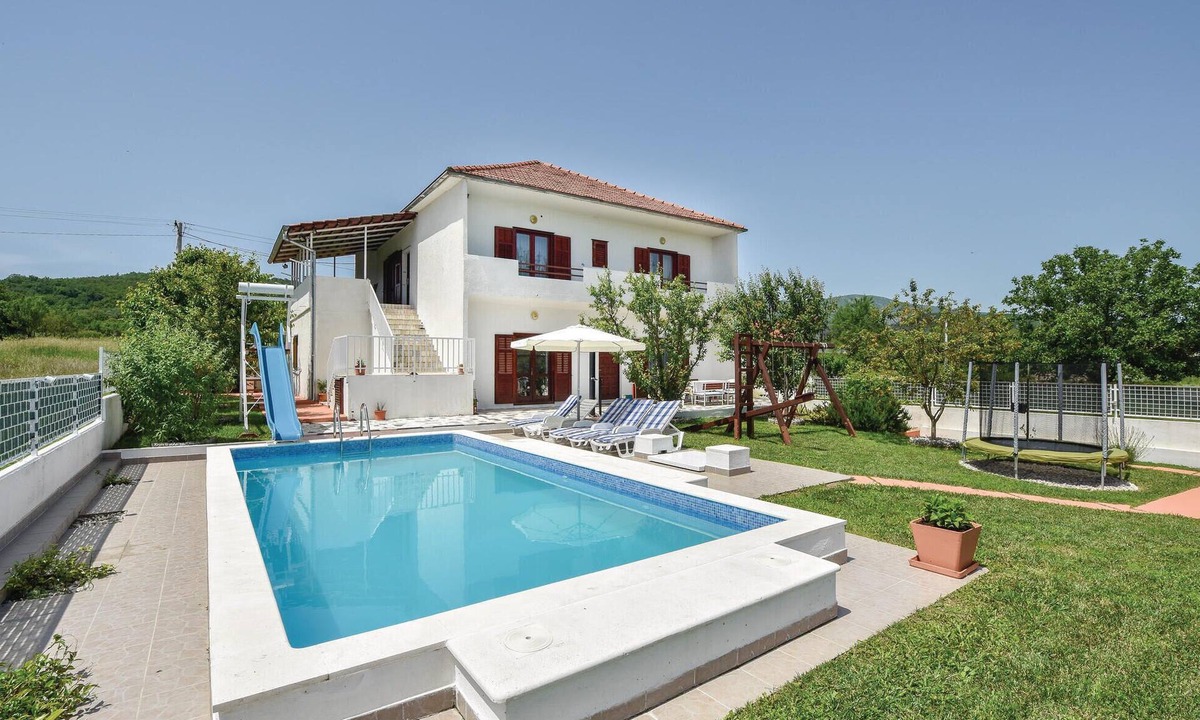 Sinj House | Luxurious home in Sinj