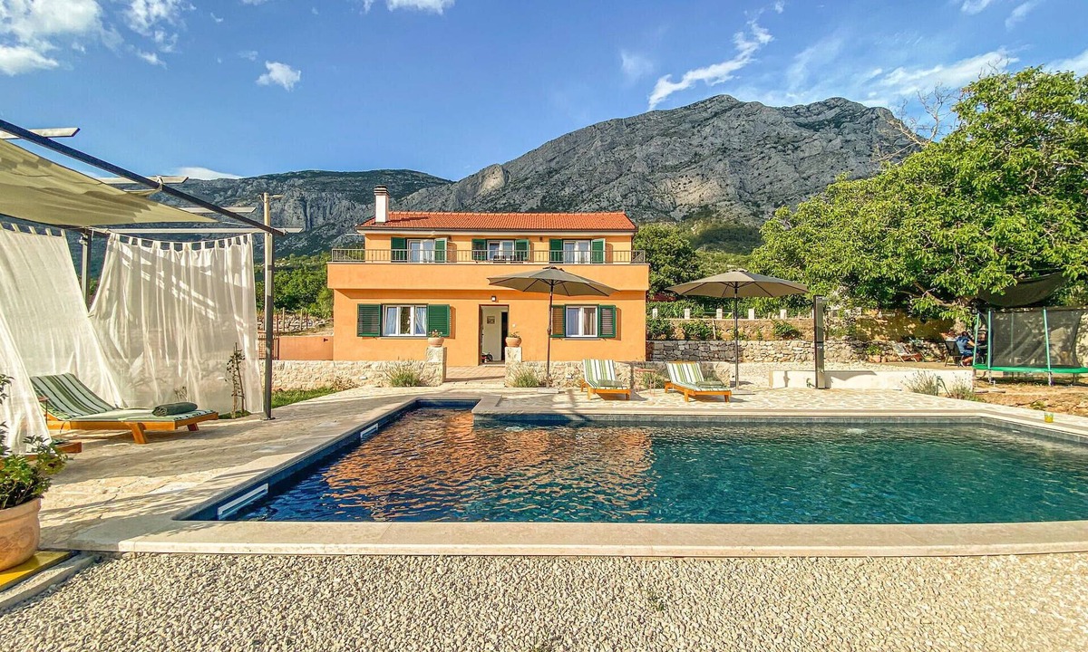 Cove Tri Zala (Zrnovo) House | Luxurious home in Vrgorac