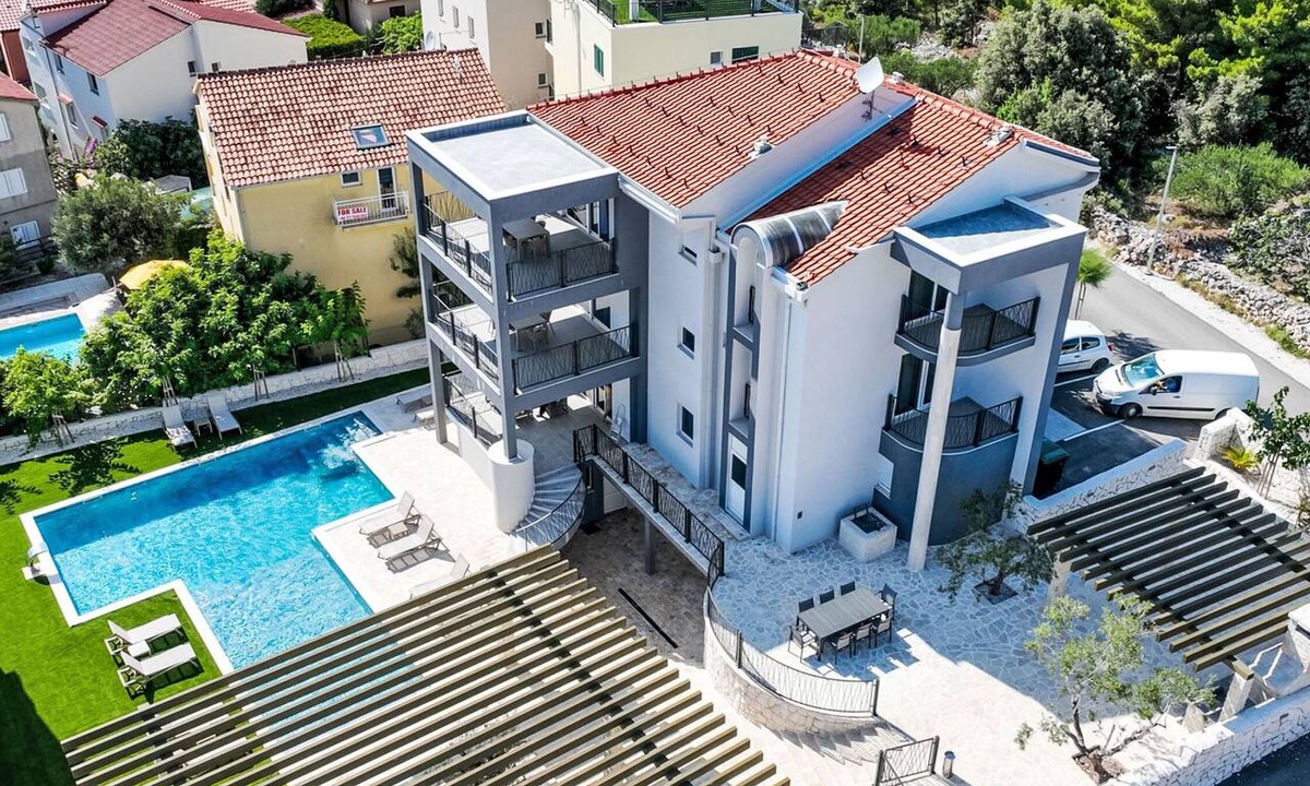 Sevid Apartment | Luxury apartment Nala by Interhome