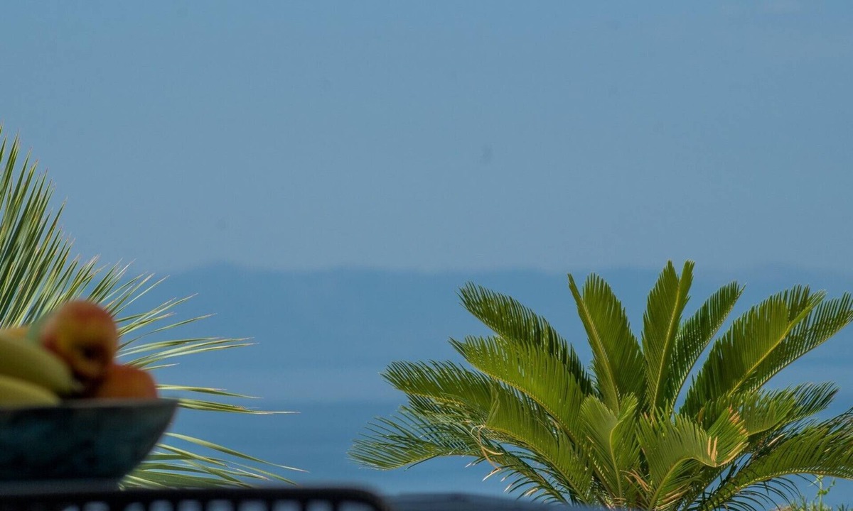 Moca Apartment | Luxury Apt In Villa Citrin Shared Pool Sea View
