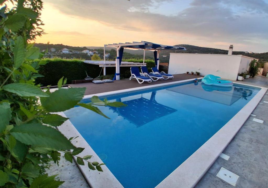Vinisce Villa | LUXURY VILLA ŠENTADA