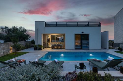 Orasac Villa | Luxury Villa Gina