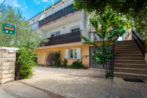 Milcetici Apartment | Marina