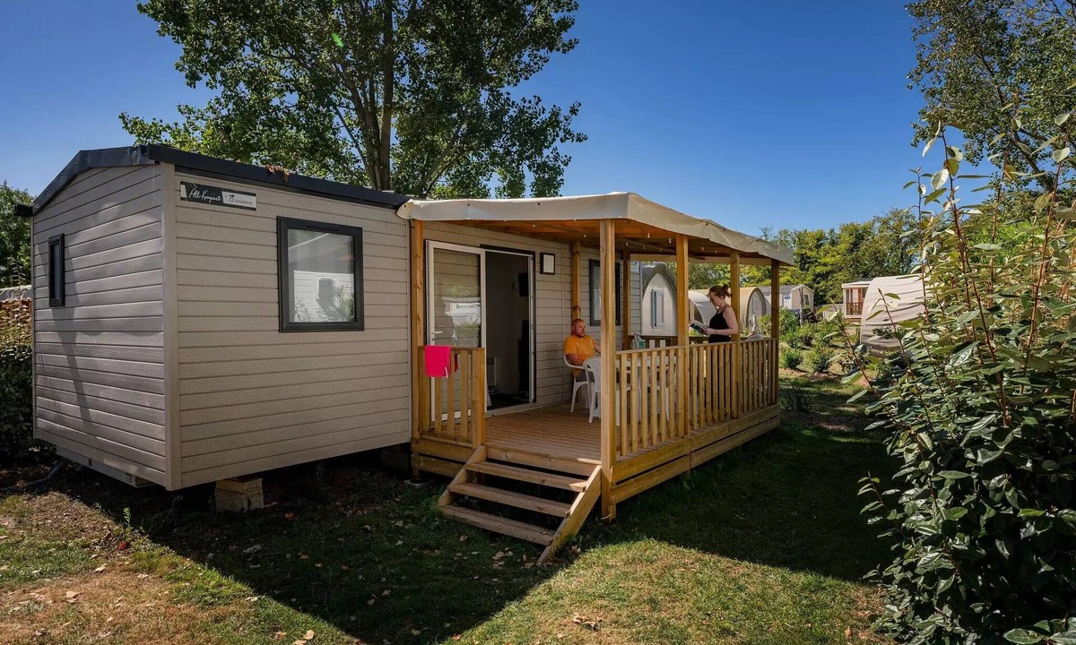 Catez ob Savi House | Mobile Home | Comfort | 2 Bedrooms | 4–6 people | Raised Deck | A/C