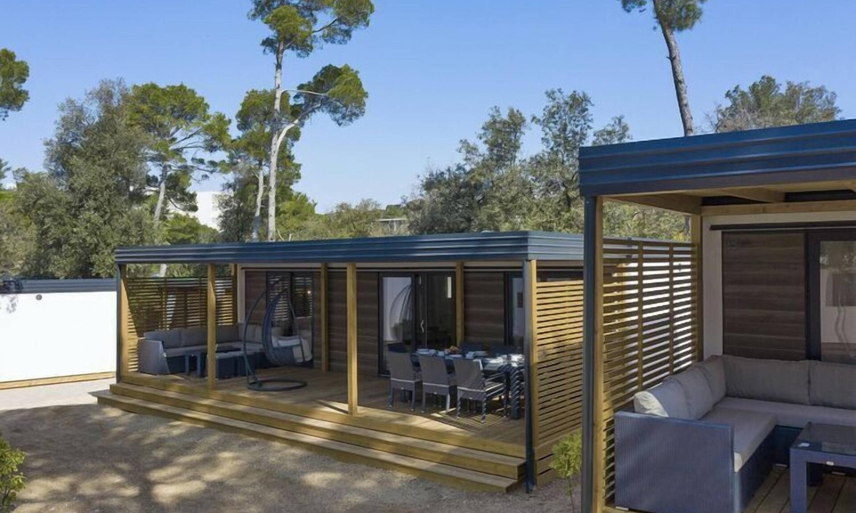 Biograd na Moru House | Mobile homes in Camp Soline at Biograd, with sand- and pebble beach