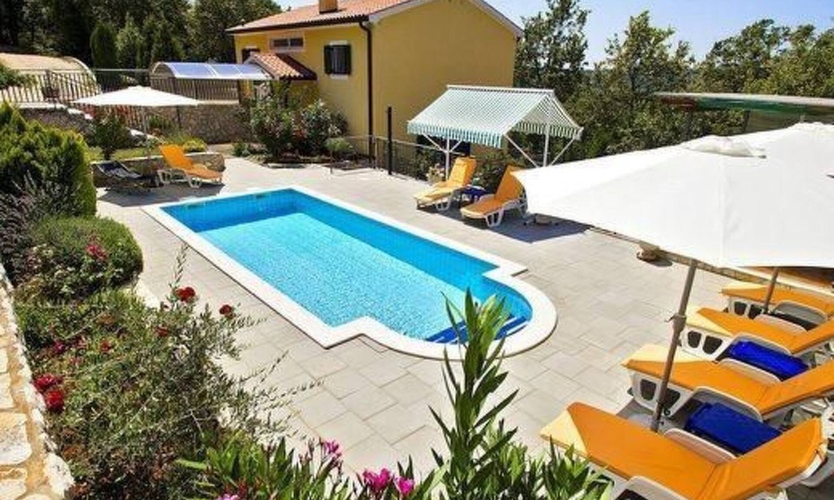 Ripenda Kosi House | Modern ausgestattetes Ferienhaus in ruhiger Lage by Interhome