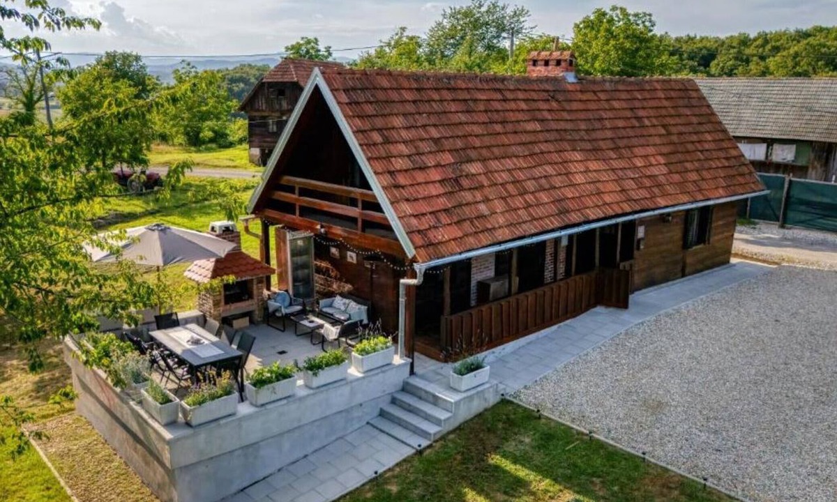 Ozalj House | Modern holiday villa in the countryside near Ozalj!